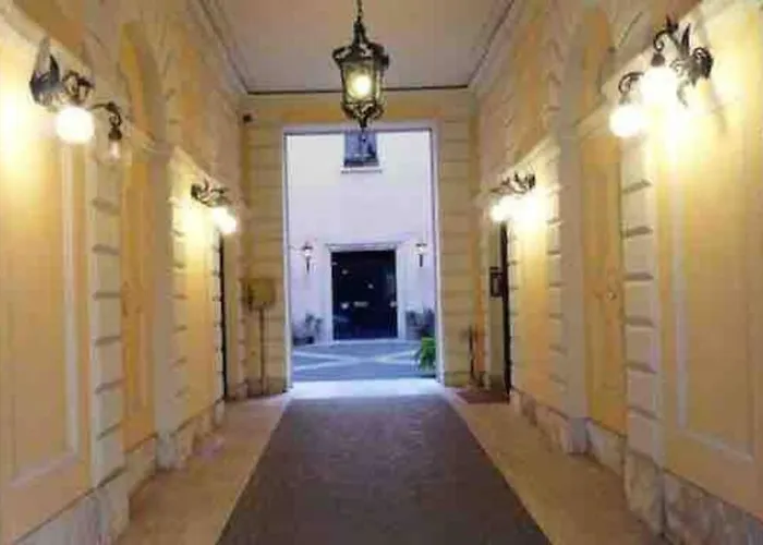 Beautiful Next To Piazza Di Spagna *
