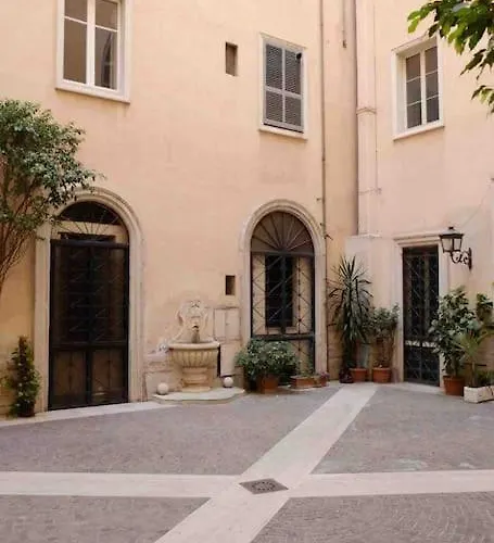 Beautiful Next To Piazza Di Spagna